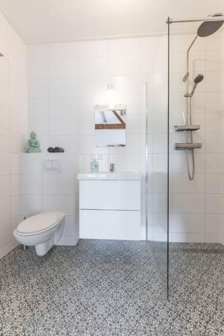 De Kaasmakerij - Ruim Vakantiehuisje Op Huize Blokland Hem Exterior foto
